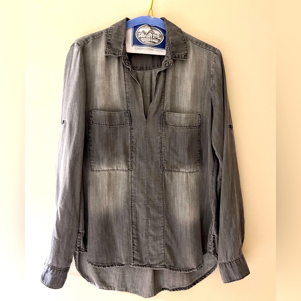 Anthropologie Cloth&Stone Grey Blouse